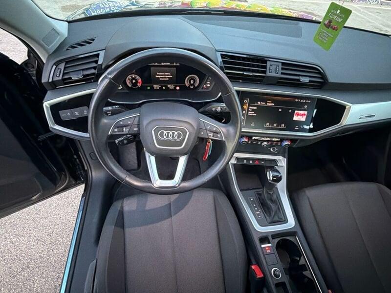 Audi Q3 Q3 35 TDI S tronic Business Advanced