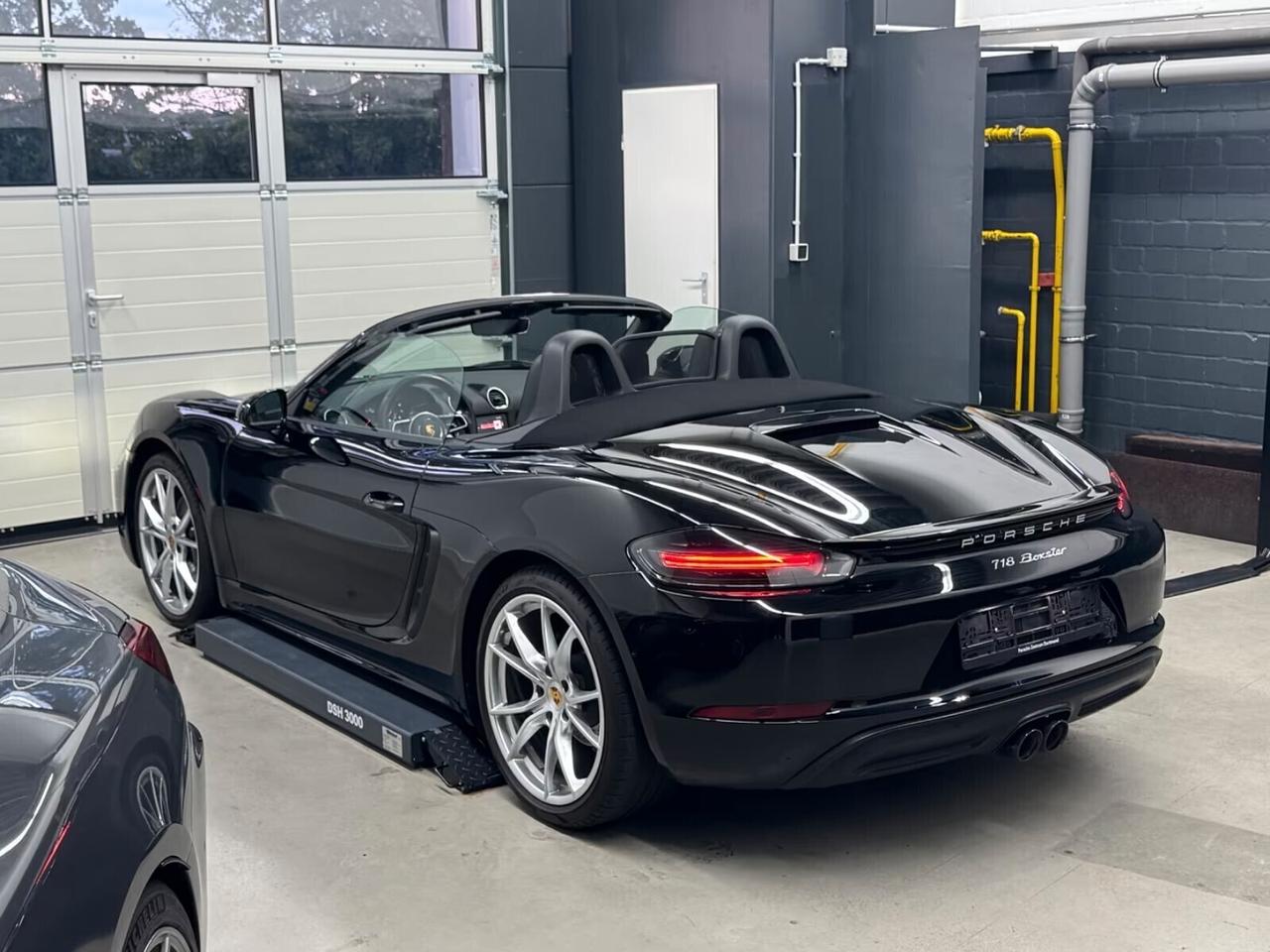 Porsche boxster 718 Spyder 2.0 Scarico sportivo nero, C 20'