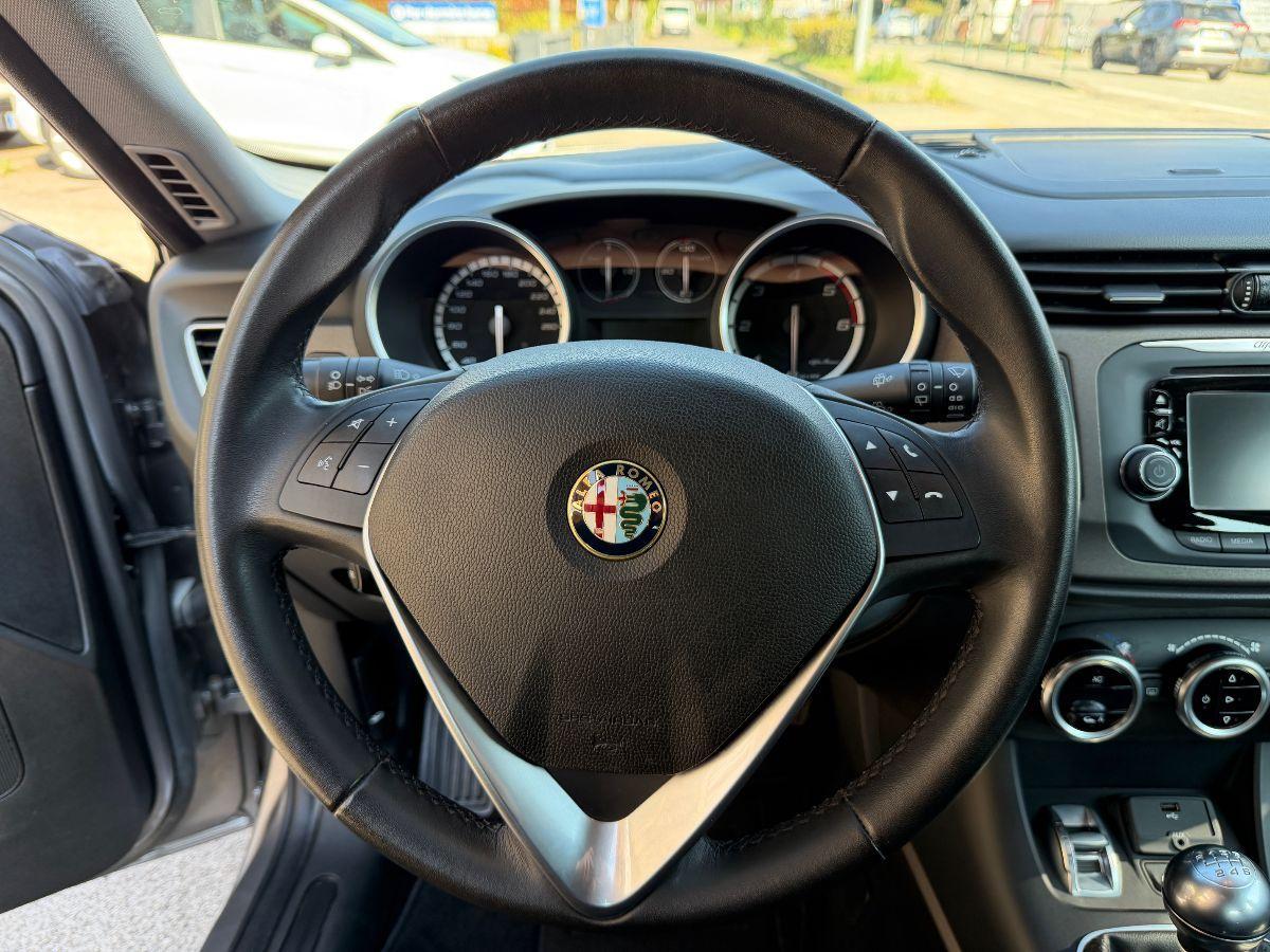 ALFA ROMEO - Giulietta - 2.0 JTDm-2 150 CV Distinctive #UNICOPROPRIETARIO