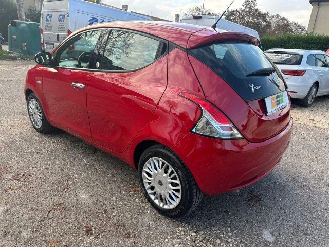 LANCIA Ypsilon OK neo pat. 1.2 69 CV GPL Ecochic Silver