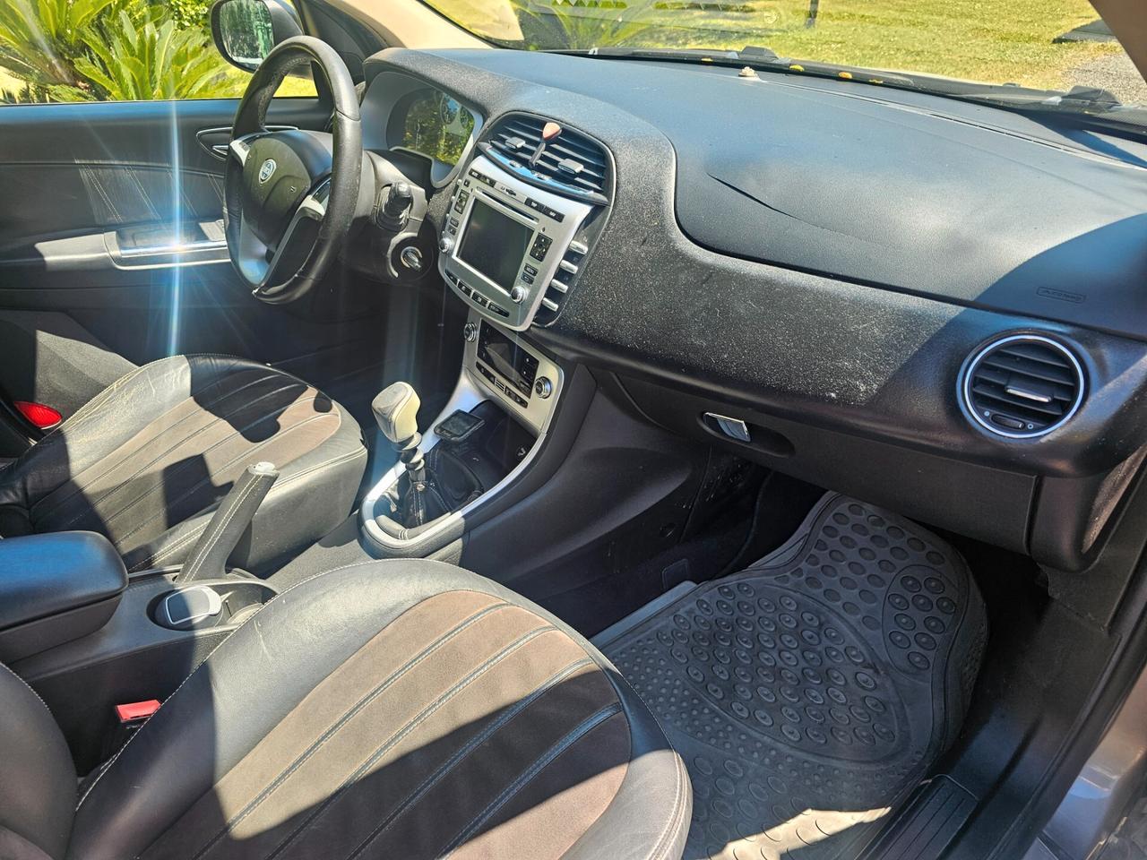 Lancia Delta 1.6 MJT CAMBIO MANUALE OTTIME CONDIZIONI