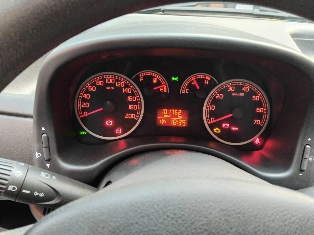 Fiat Punto Fiat Punto II 2011 1.2 Classic Active 5p