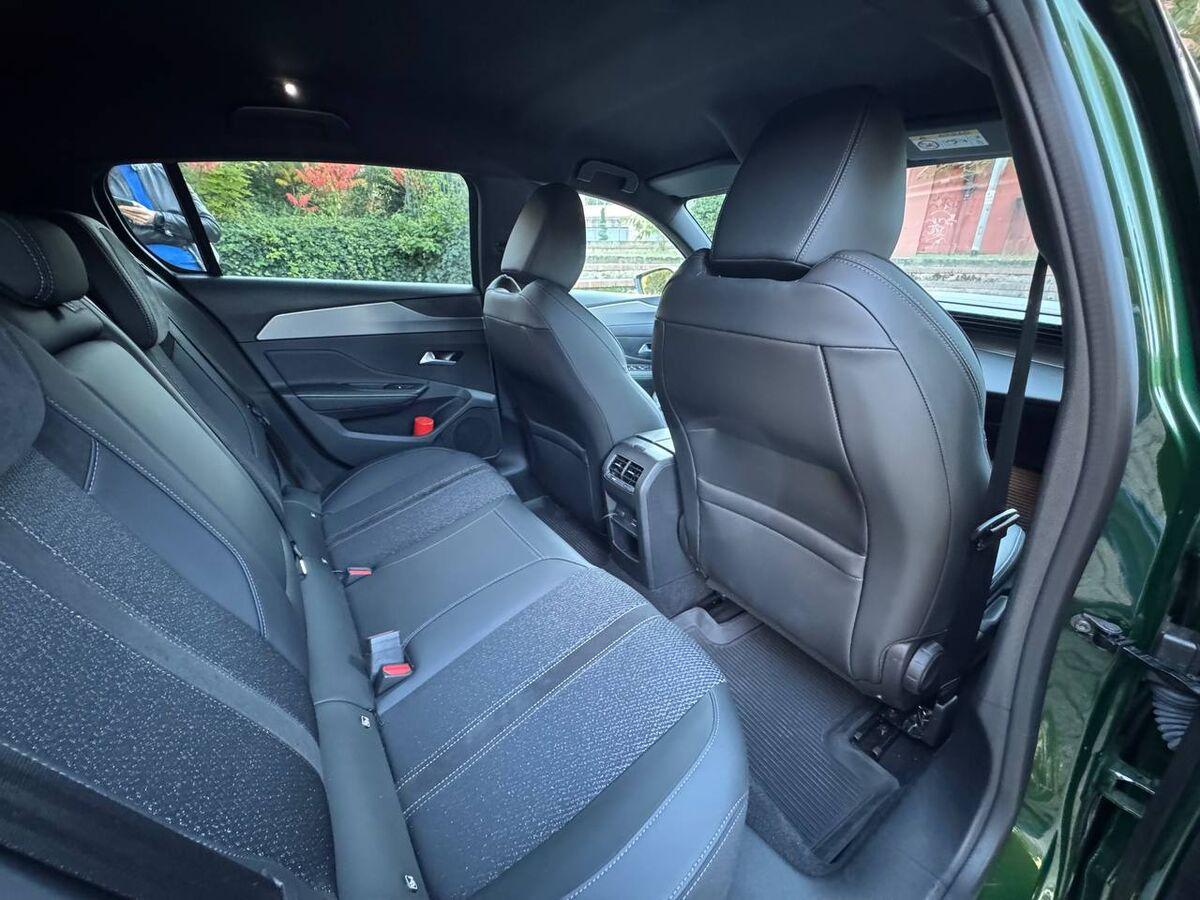 Peugeot 308 1.2 hybrid GT 145cv e-dcs 6
