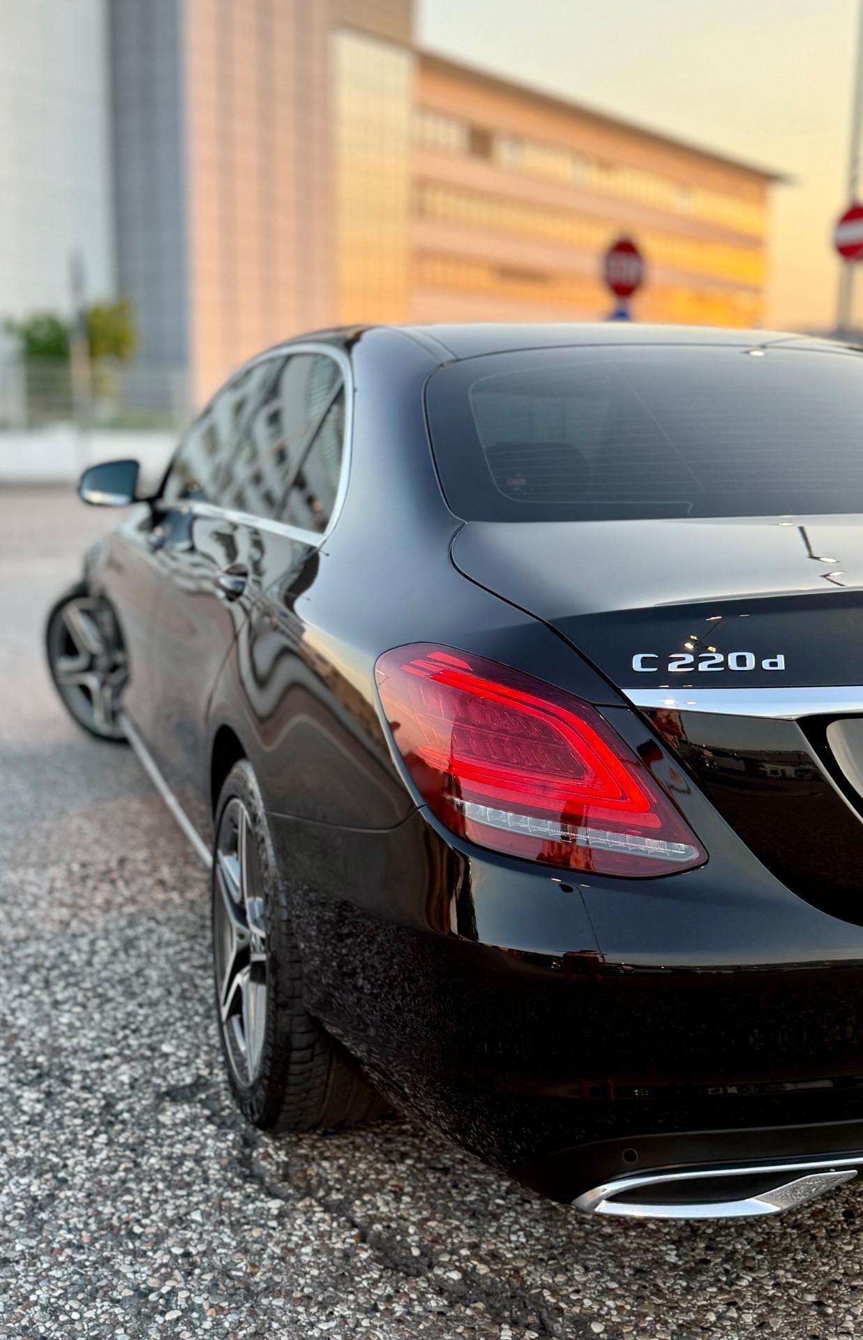 Mercedes-benz C 220 d Auto Premium