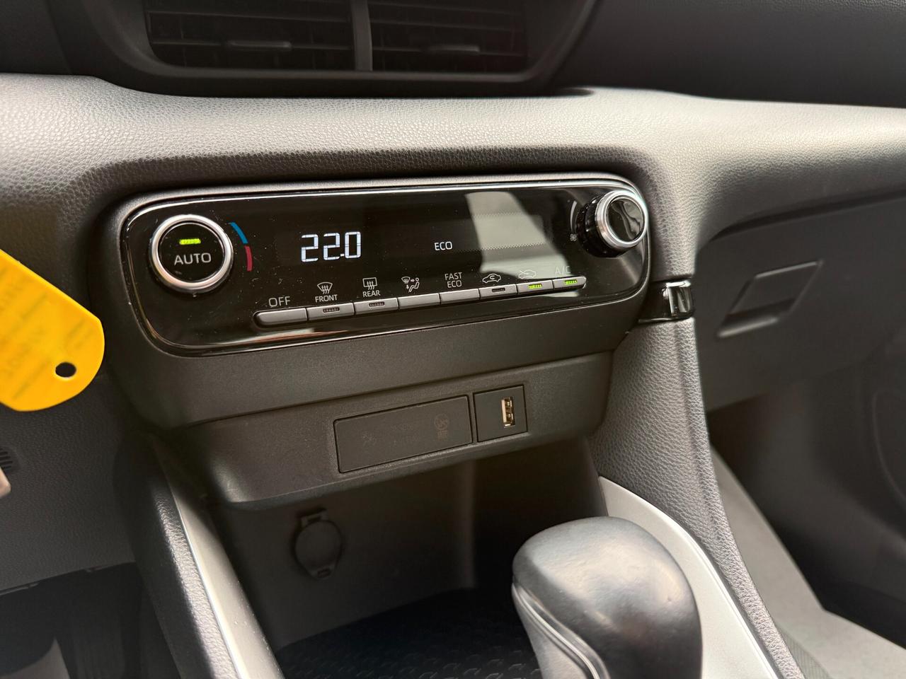 Toyota Yaris 1.5 Hybrid 5 porte Trend