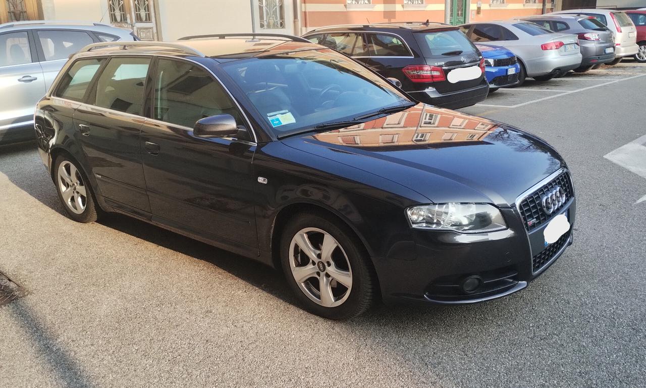 Audi A4 Avant 2.0 TDI 143CV S-Line