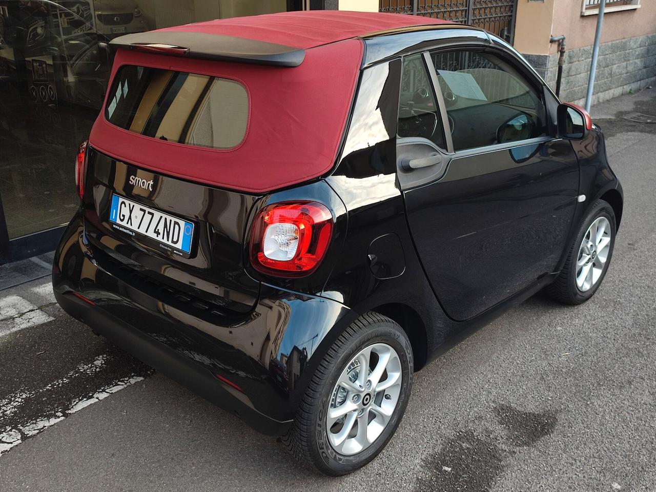 Smart ForTwo 70 1.0 twinamic cabrio Passion Capote Rossa Ok neopatentati