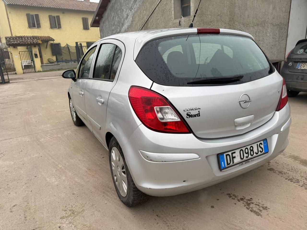 Opel Corsa 1.2 5 porte Easytronic Cosmo