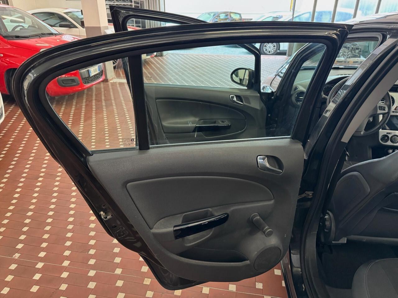 Opel Corsa 1.2 85CV 5 porte GPL-TECH Elective - BOMBOLE 2032