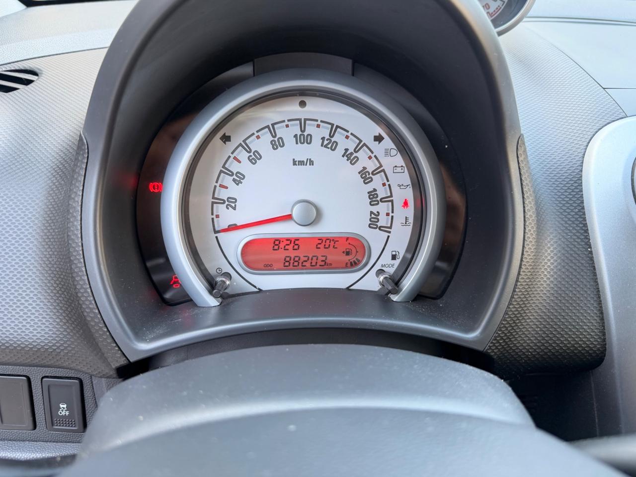 OPEL AGILA 1.0 NEOPATENTATI KM 88 MILA !!