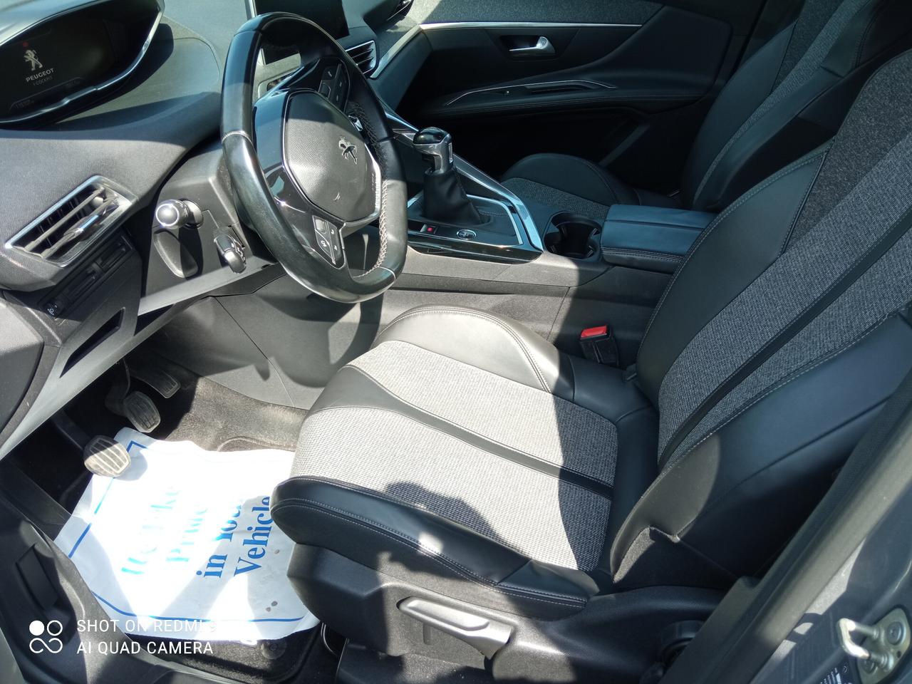 Peugeot 3008 BlueHDi 130 S&S Allure 5P