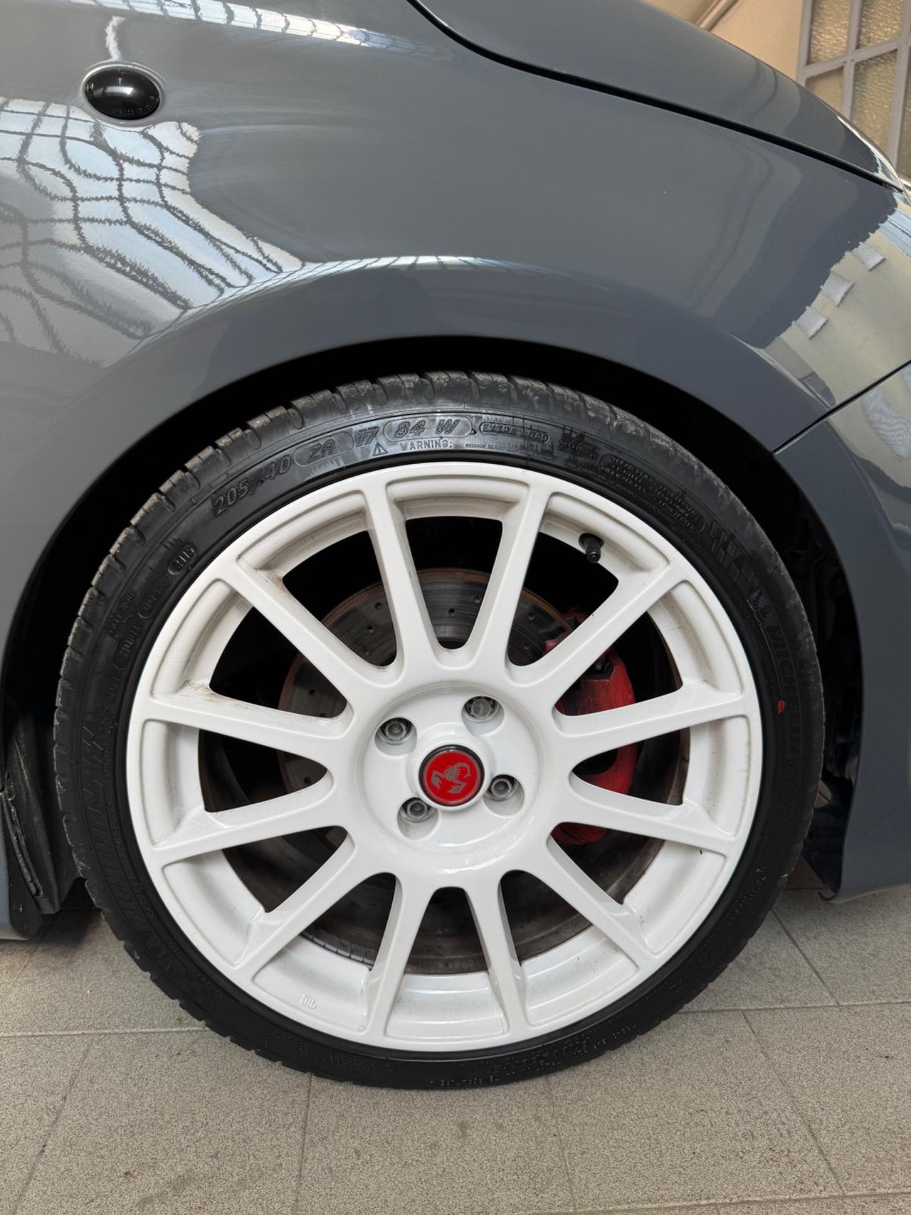 Abarth 595 F595 1.4 Turbo T-Jet 165 CV