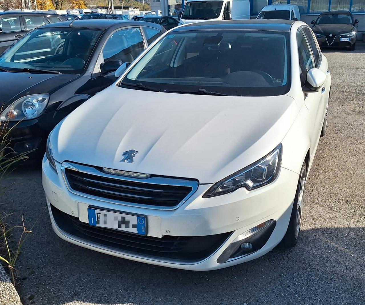 Peugeot 308 1.6bz THP Allure Tetto