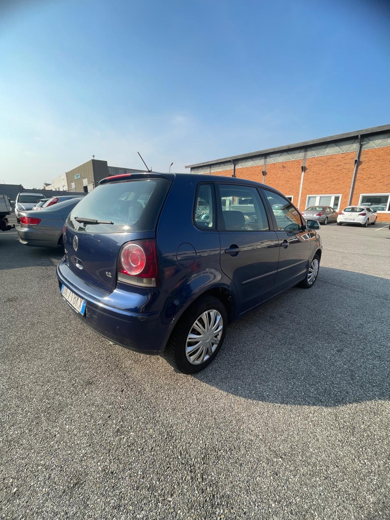 Volkswagen Polo 1.2/64CV 12V 5p. Trendline