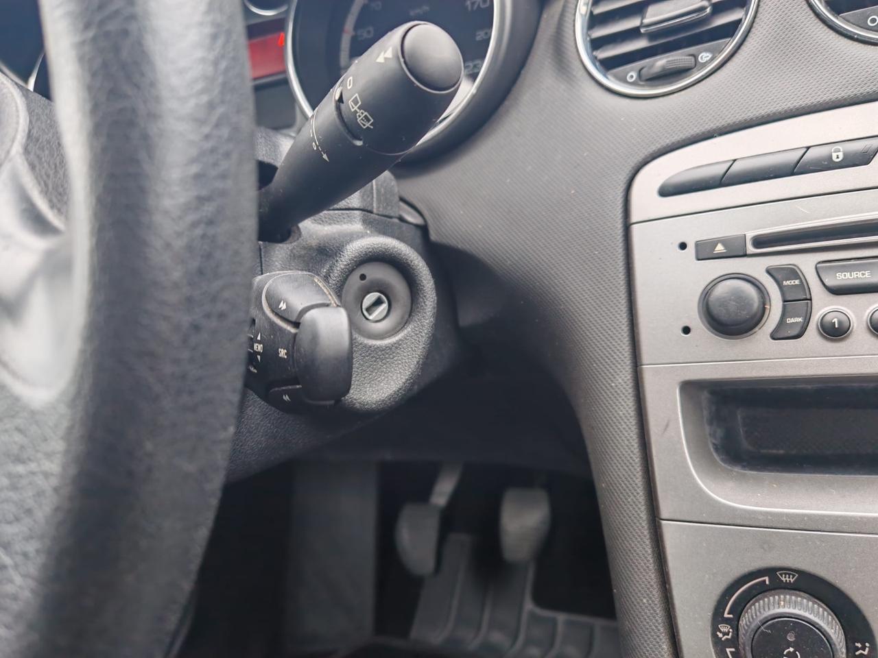 Peugeot 308 1.6HDi 112 cv