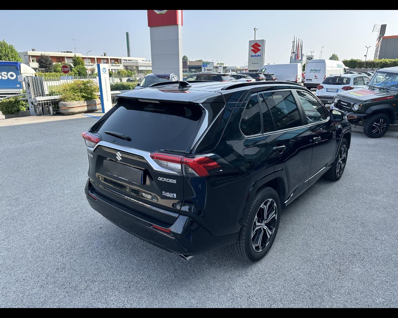 SUZUKI Across - Across 2.5 Plug-in Hybrid E-CVT 4WD Top