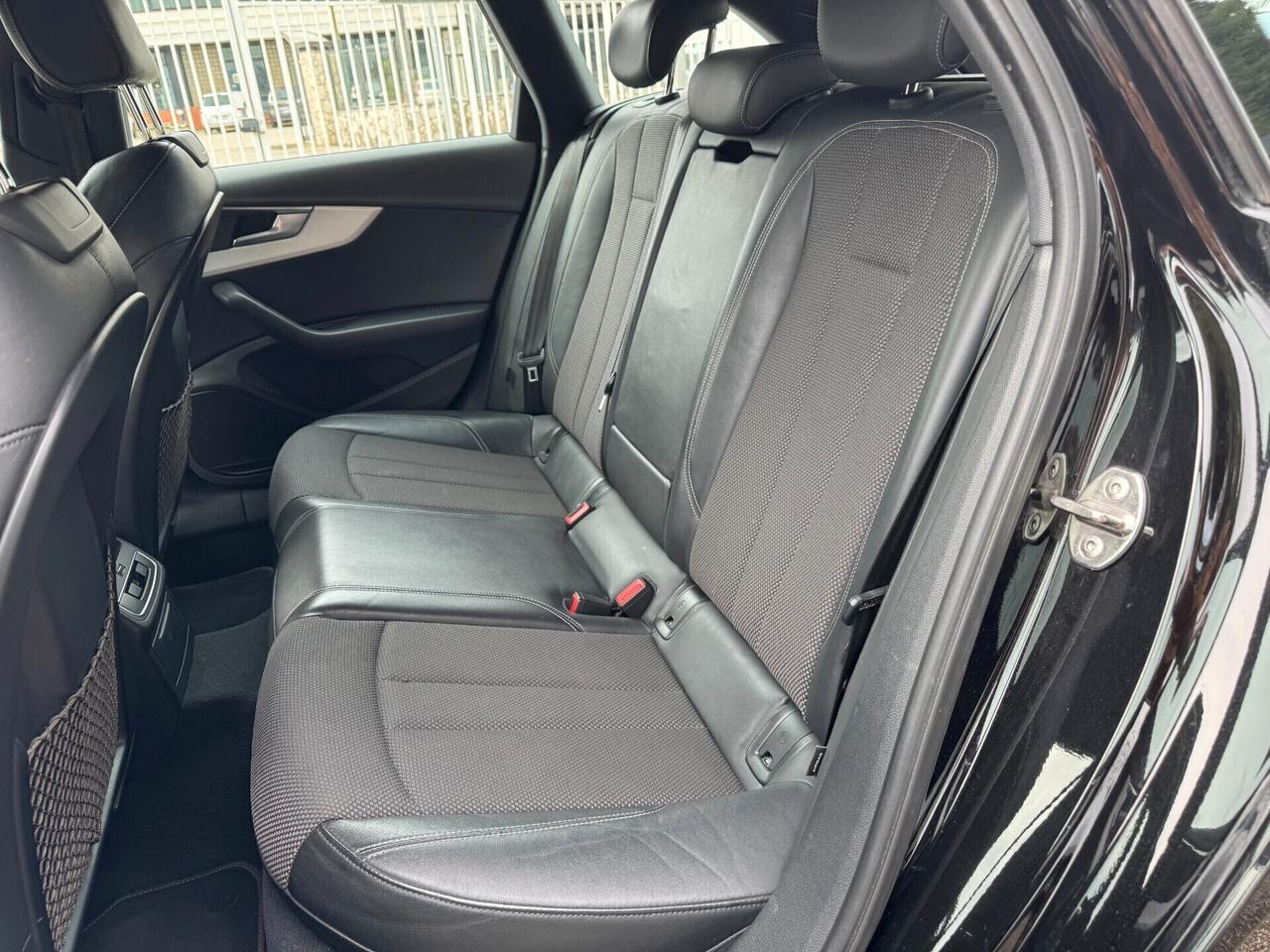 Audi A4 Avant 2.0 TDI 150 CV S-tronic S-Line