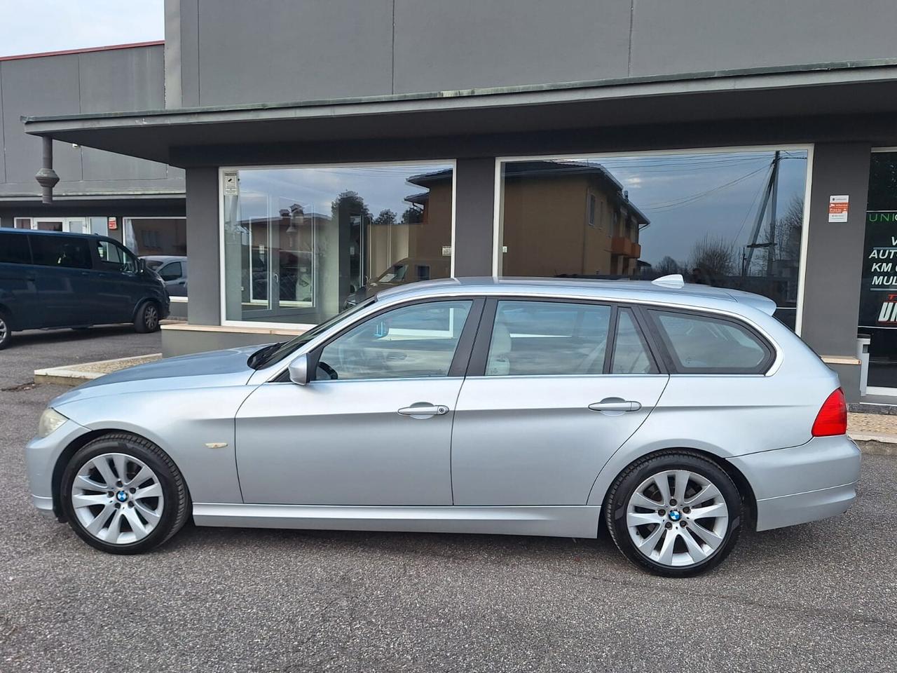 Bmw 318 318d 2.0 143CV cat Touring Futura