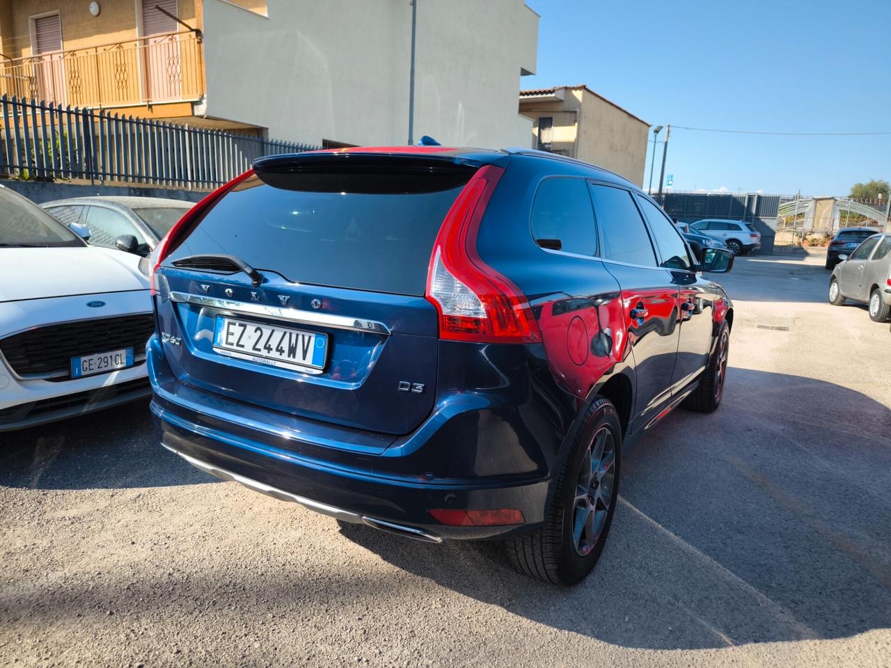 Volvo XC 60 XC60 D3 Geartronic R-design Momentum