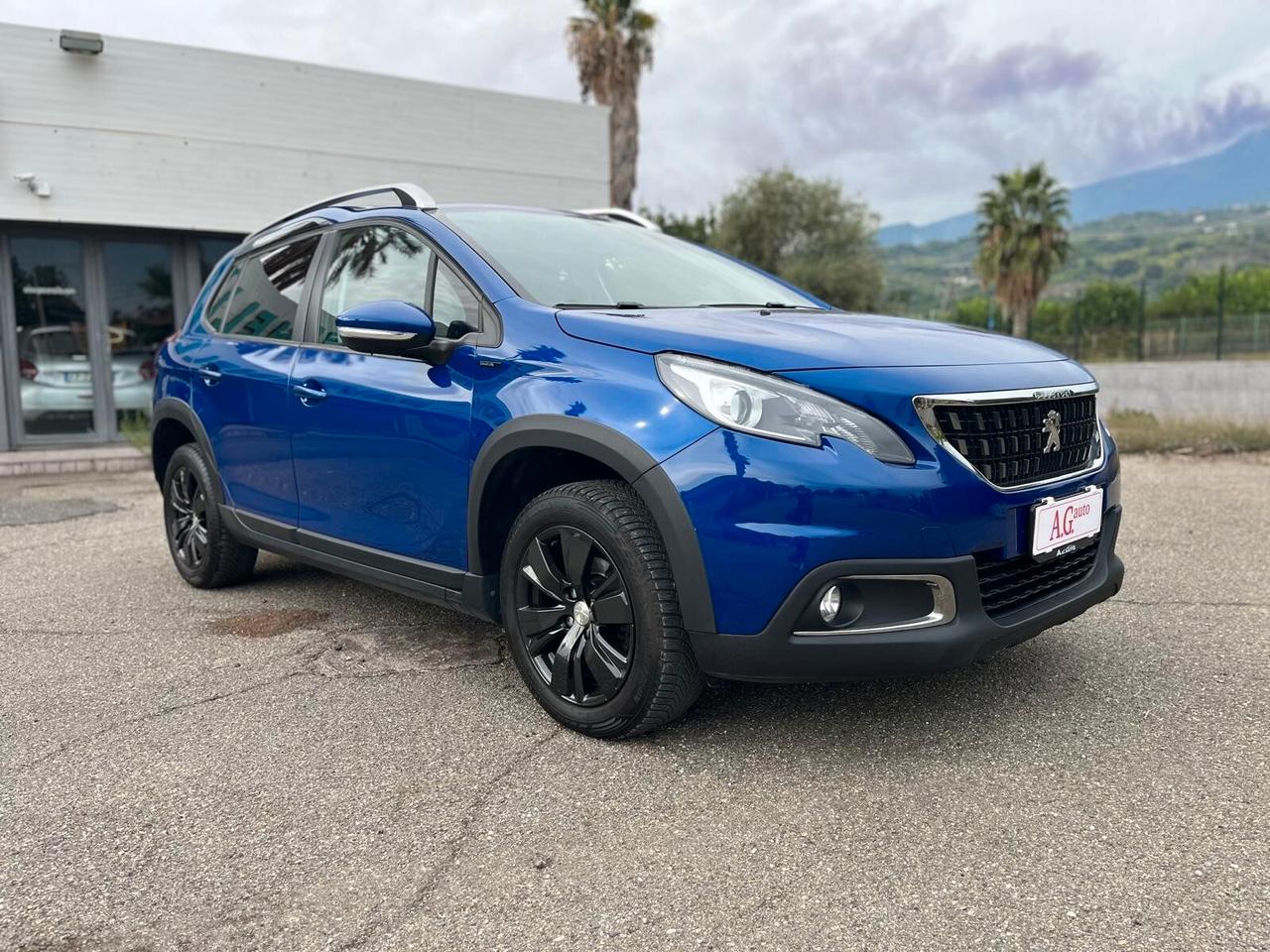 Peugeot 2008 BlueHDi 100 S&S Signature