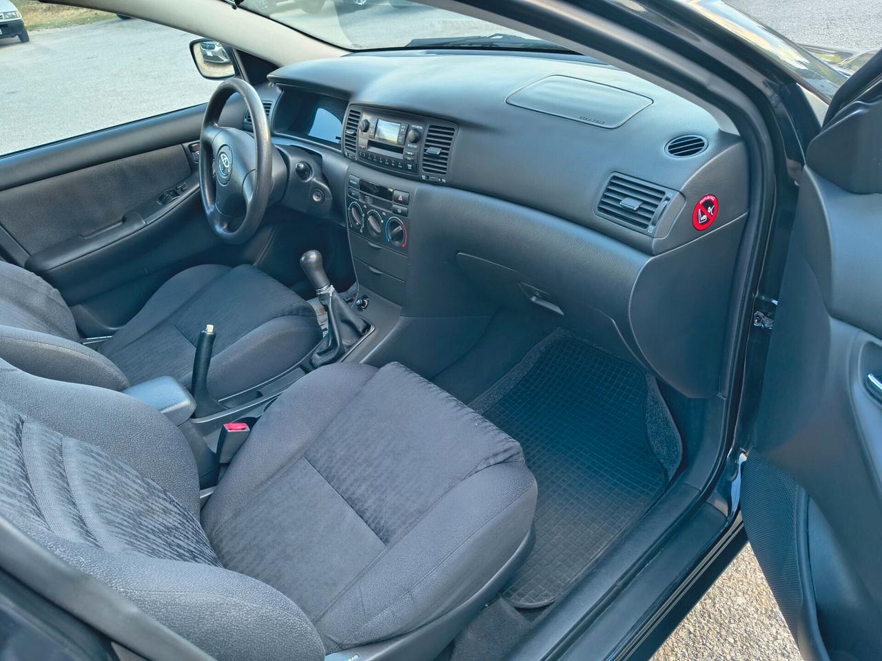 Toyota Corolla 2.0 tdi D-4D 5 porte Sol