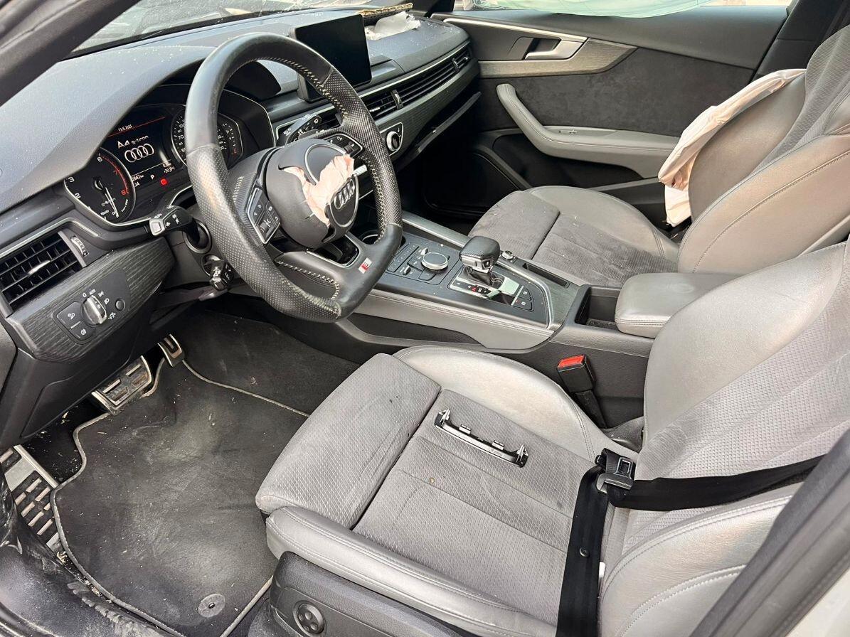 Audi A4 Avant 40 TFSI S tronic S line edition