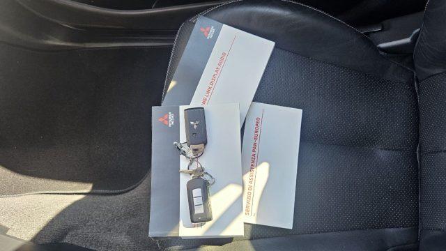 MITSUBISHI L200 2.3 D Club Cab 4x4 Super Select Intense