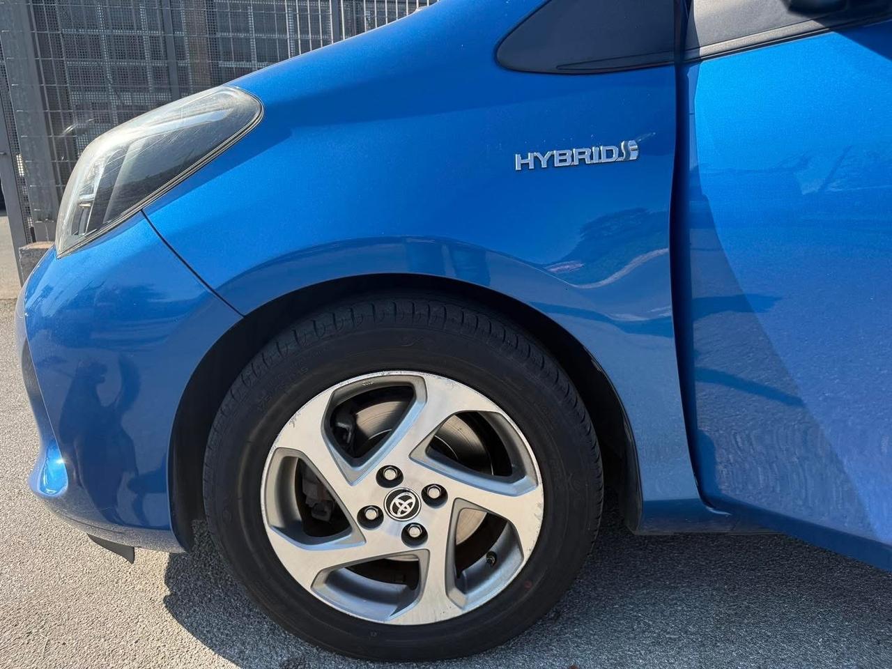 Toyota Yaris 1.5 Hybrid 5 porte Active