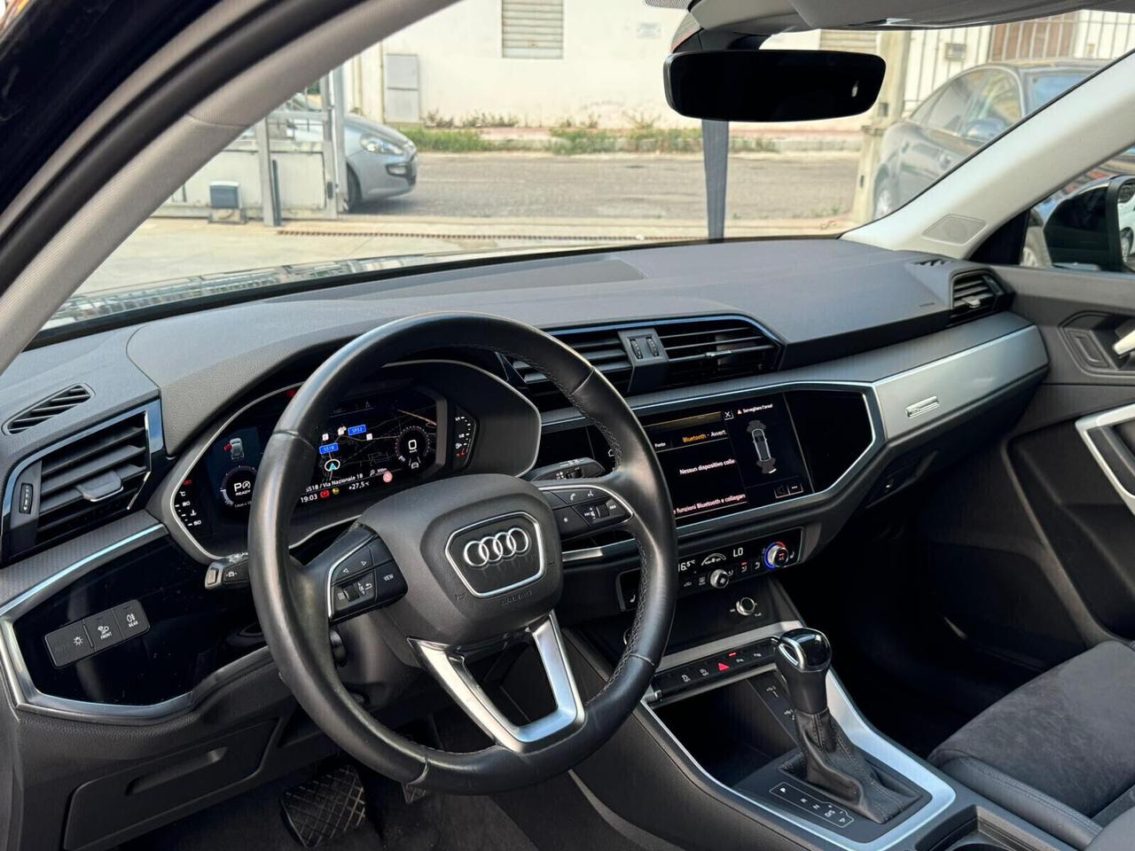 Audi Q3 2.0TDI 150cv S tronic EXSCLUSIVE-MATRIX-NAVI-PELLE