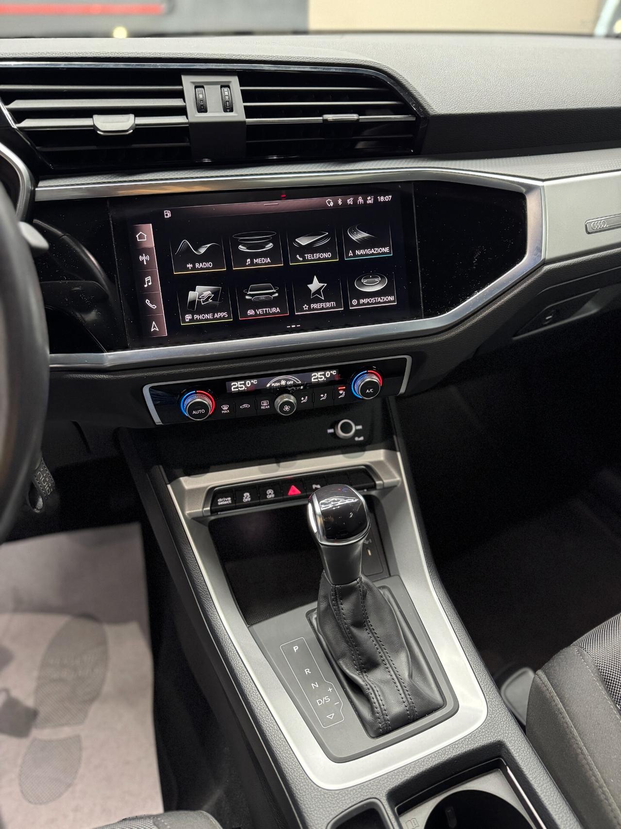 Audi Q3 35 TDI S tronic line edition