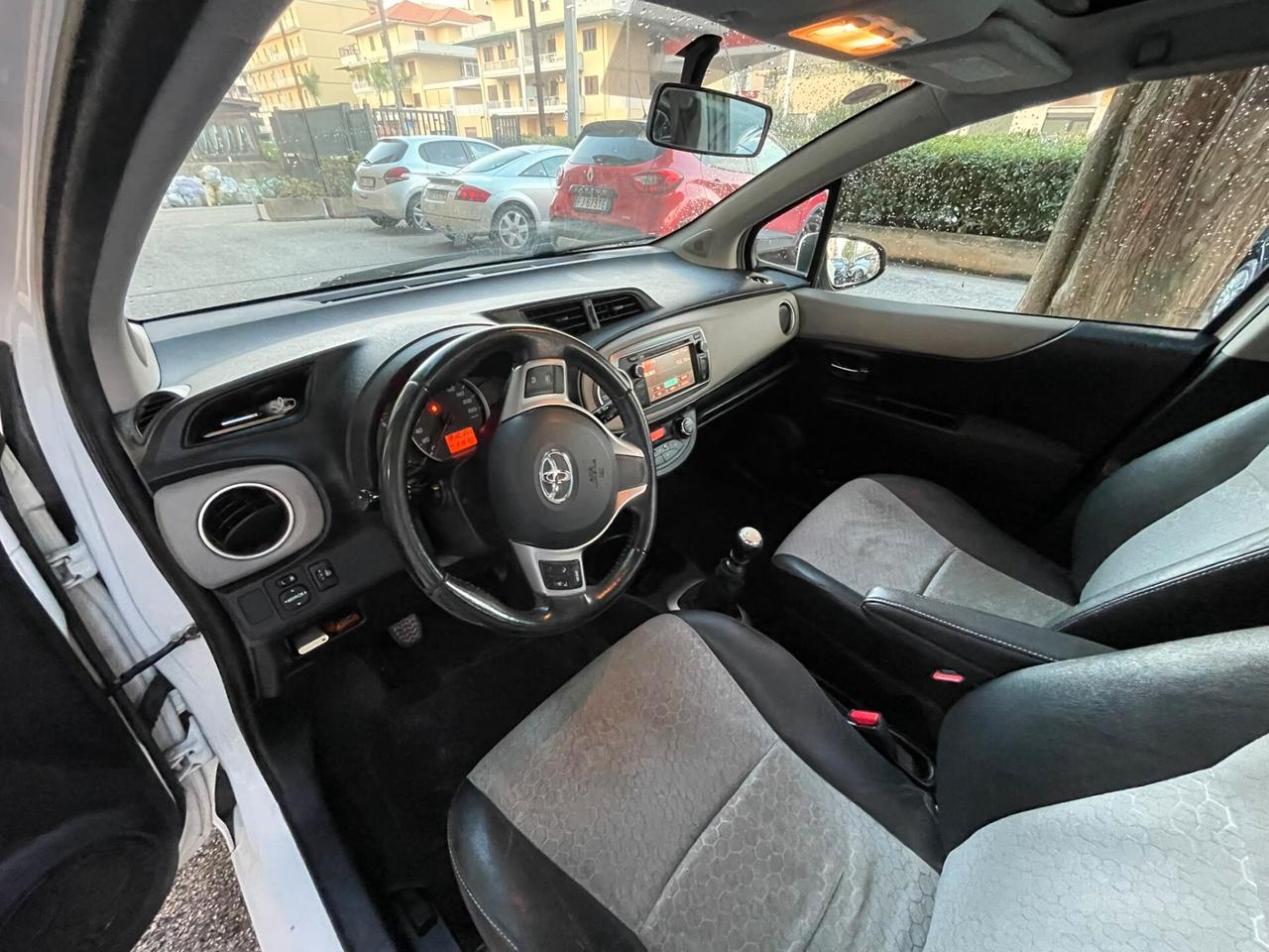 Toyota Yaris 1.4 D-4D 5 porte Lounge