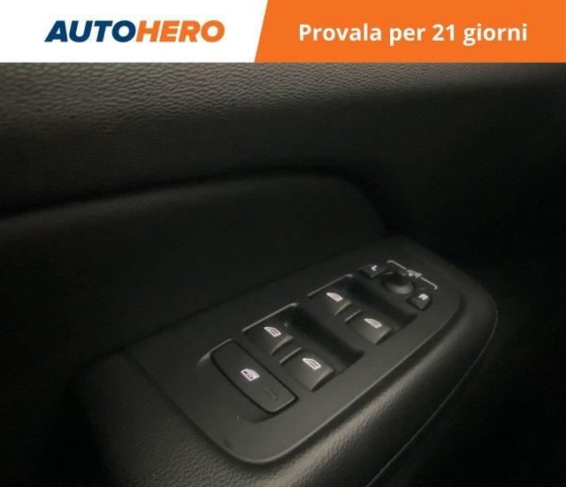 VOLVO V60 B4 (d) Geartronic Momentum Business Pro