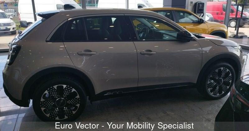 FIAT 600 1.2 Hybrid 110cv La Prima