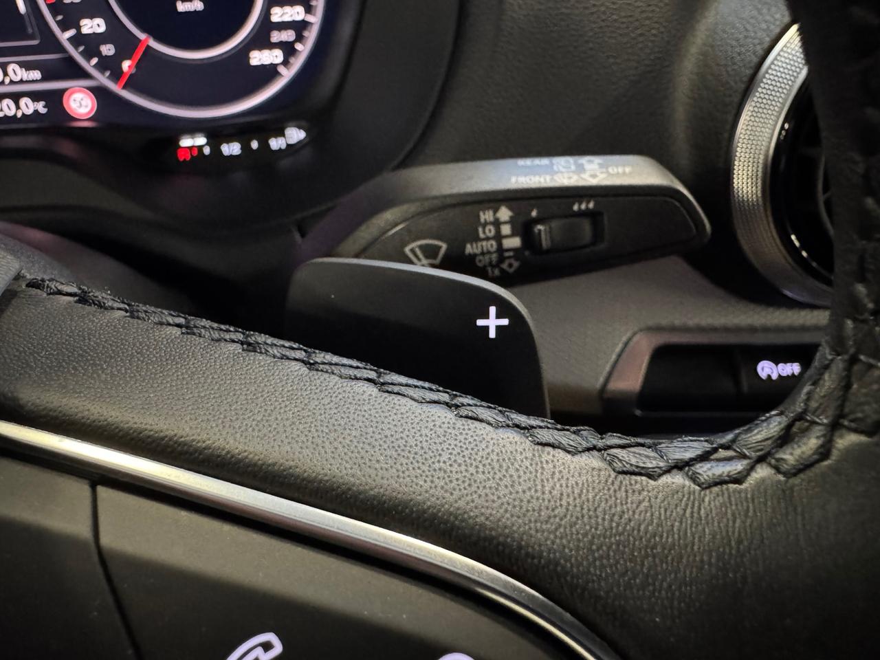 Audi Q2 30 2.0 tdi S line edition s-tronic