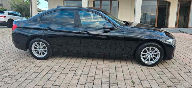 Bmw 318d Berlina Business Avantgarde