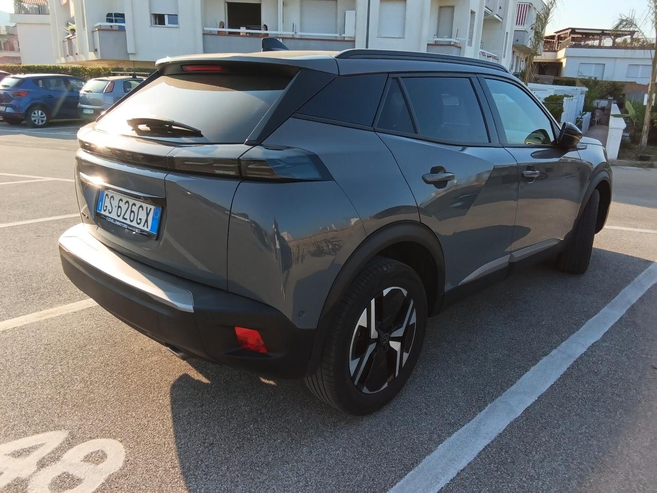 Peugeot 2008 BlueHDi 130 S&S EAT8 Allure