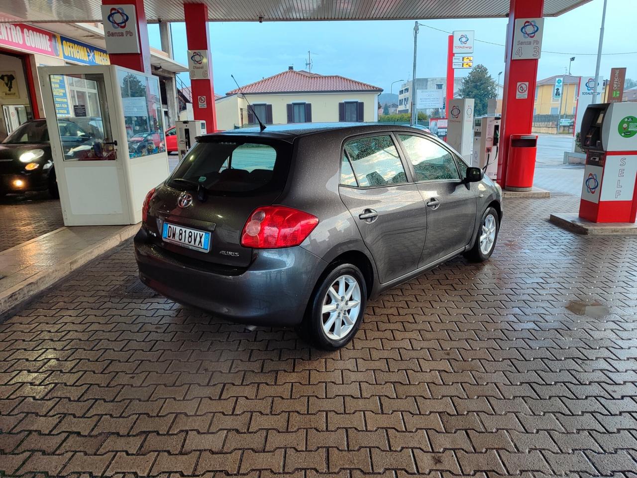 Toyota Auris 1.3 5 PORTE OK NEOP PROMO