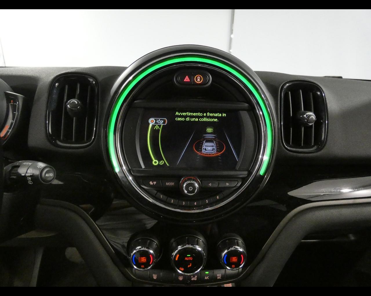 MINI Mini Countrym.(F60) - Mini 2.0 Cooper D Hype Countryman