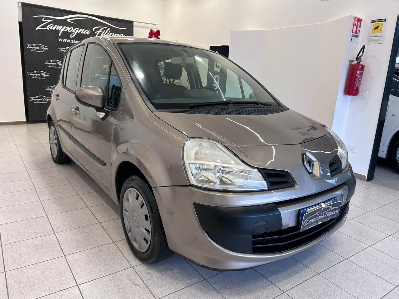 Renault Modus 1.5 dCi 85CV Dynamique 2009