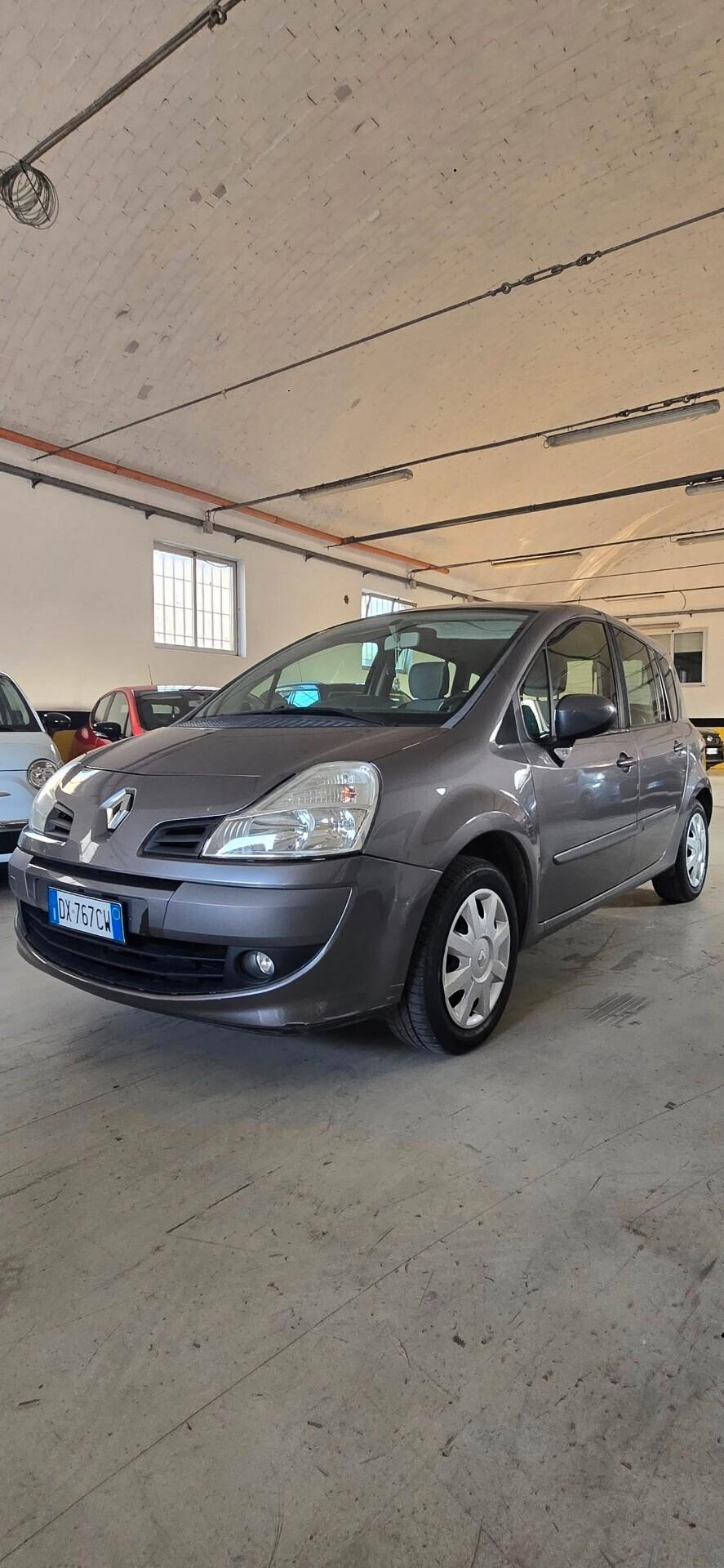 Renault Modus Grand Modus 1.2 16V TCE Dynamique