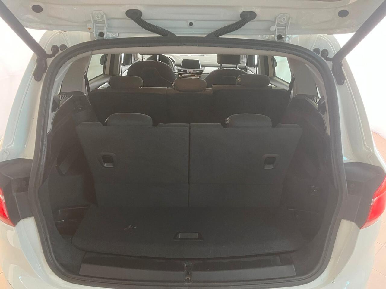 Bmw Serie 2 Gran Tourer 220d Business aut.