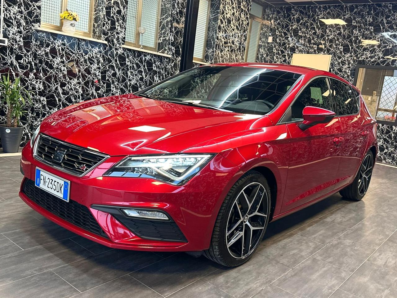 Seat Leon 2.0 TDI 184 CV DSG 5p. FR