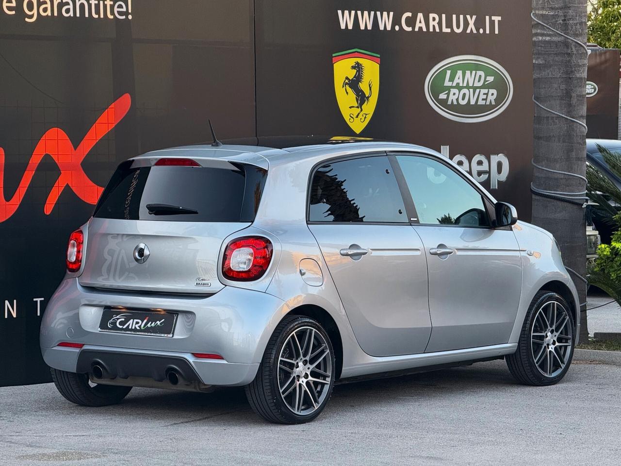 Smart forFour 0.9 T BRABUS 109CV TETTO CAM JBL