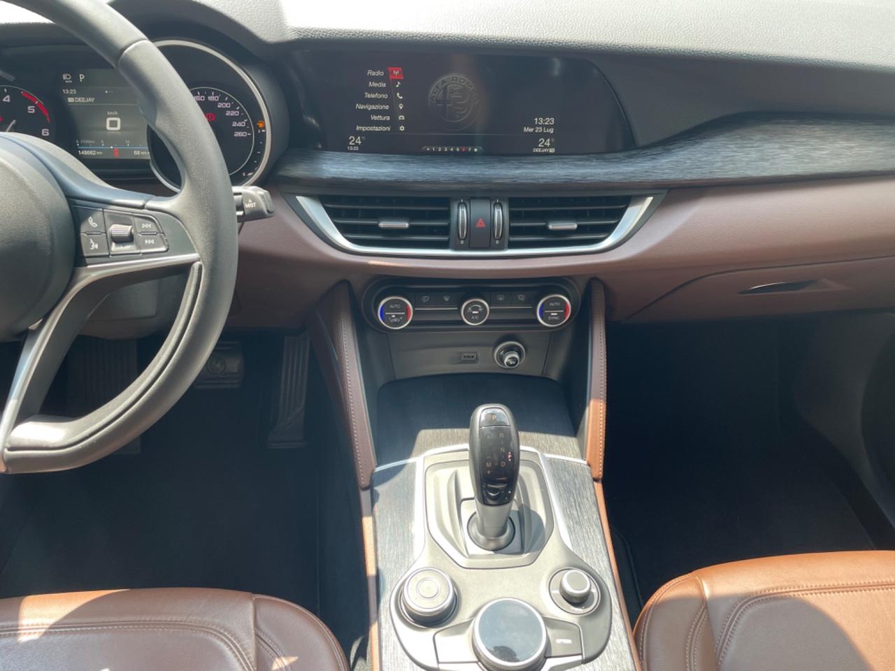 Alfa Romeo Stelvio 2.2 t 190 CV AT8 Q4 Executive
