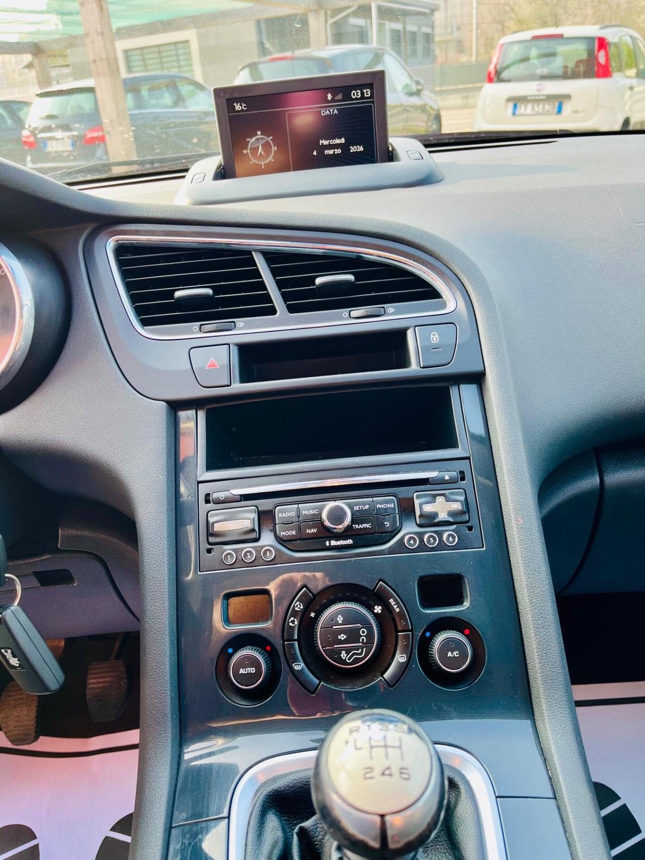 Peugeot 5008 BlueHDi 120 S&S Allure