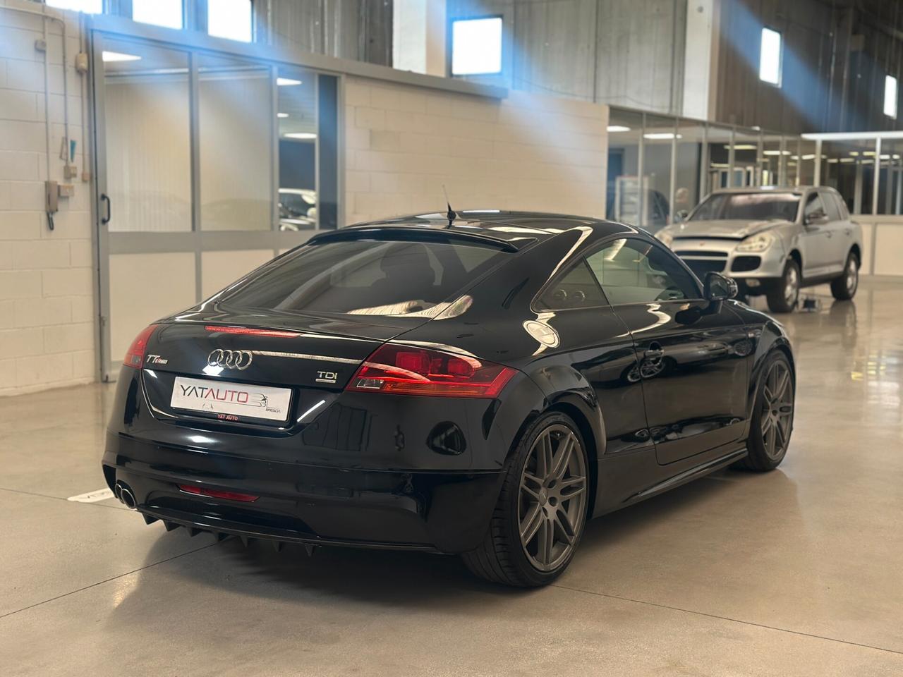 Audi TT Coupé 2.0 TDI quattro Advanced