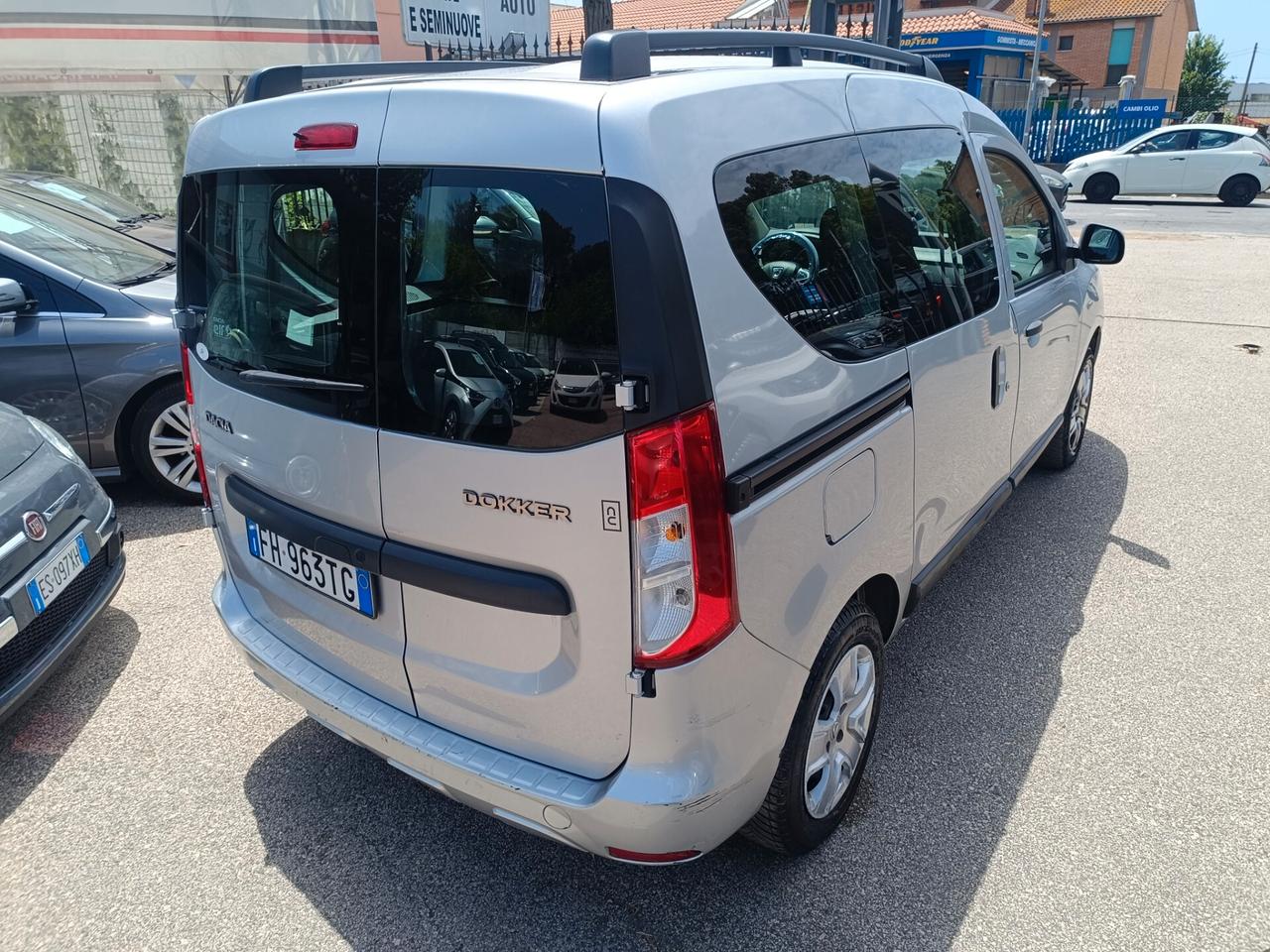Dacia Dokker 1.6 8V 100CV Start&Stop GPL Lauréate
