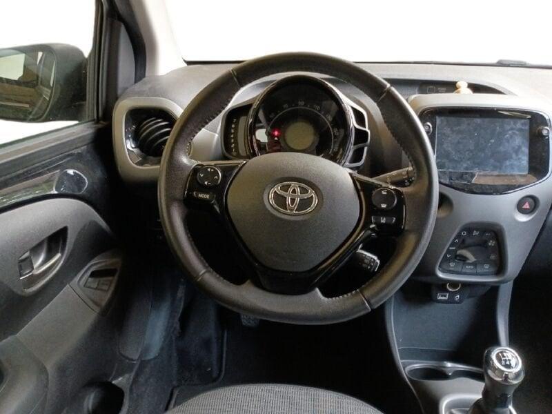 Toyota Aygo Aygo Connect 1.0 VVT-i 72 CV 5 porte x-fun