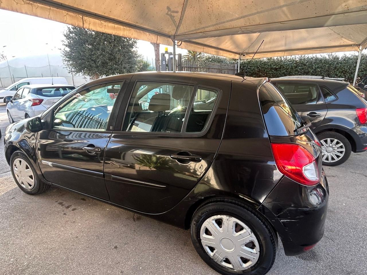Renault Clio 1.2 16V 5 porte GPL Dynamique