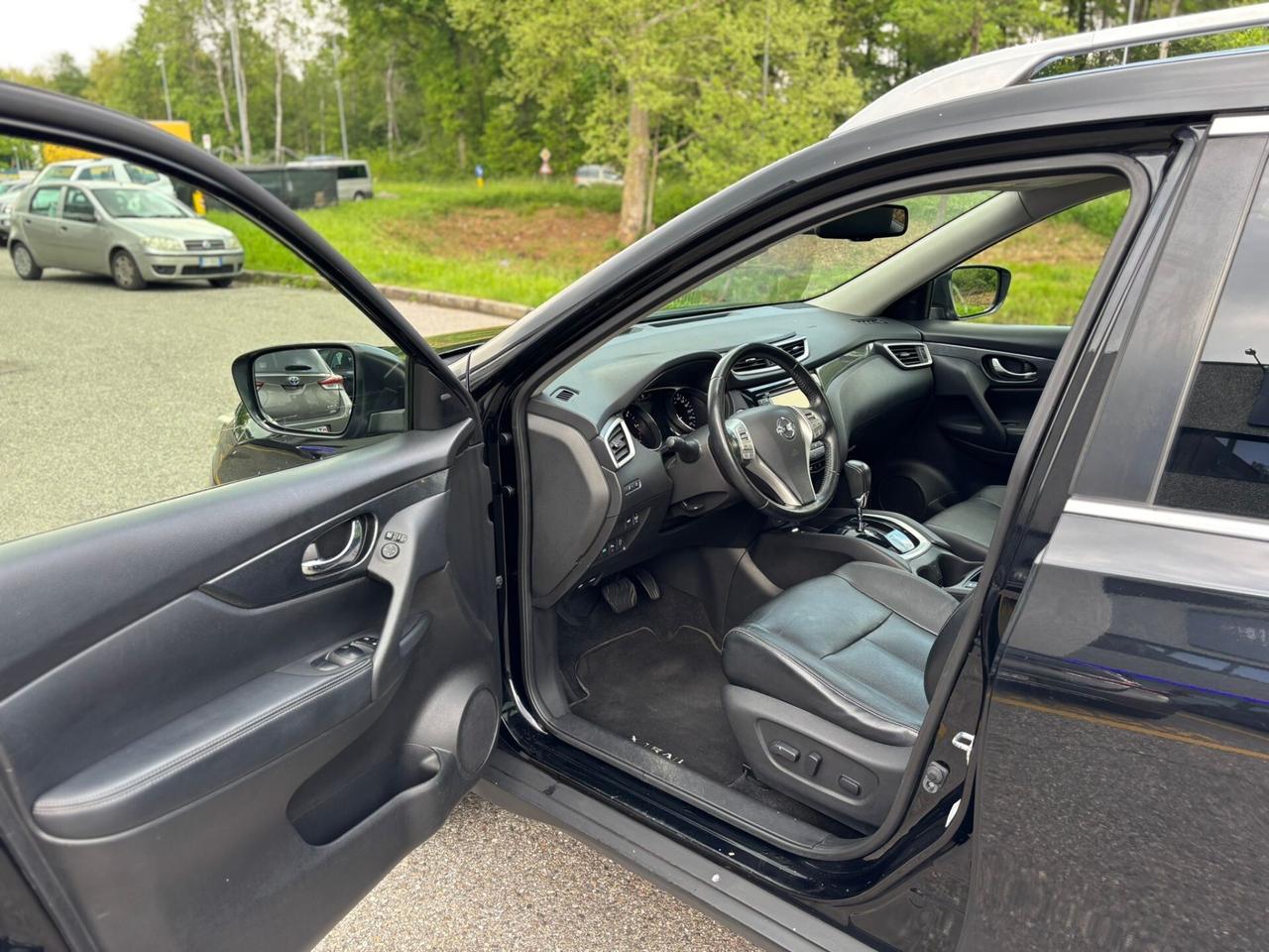Nissan X-Trail 1.6 dCi 2WD AUTO Tekna 7 POSTI*TETTO*PELLE*